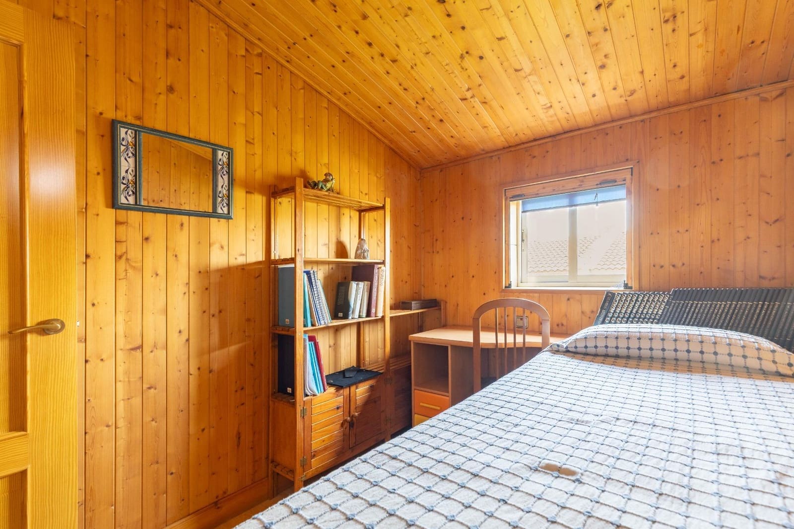 6 soveværelse Villa til salg i Montserrat med swimmingpool - € 590.000 (Ref: 9942749)