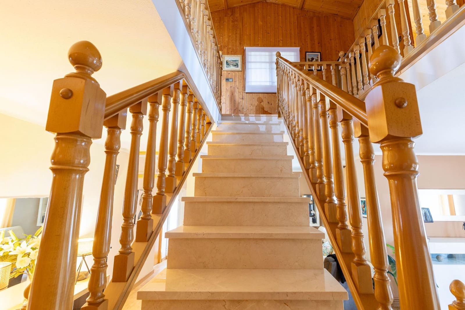 6 soveværelse Villa til salg i Montserrat med swimmingpool - € 590.000 (Ref: 9942749)