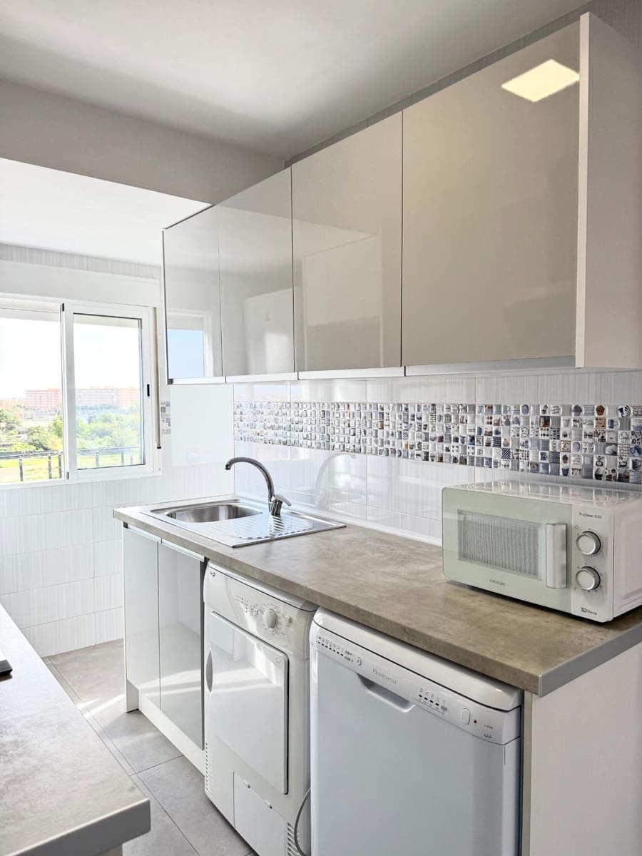 2 bedroom Flat for rent in Burjassot - € 930 (Ref: 9942753)