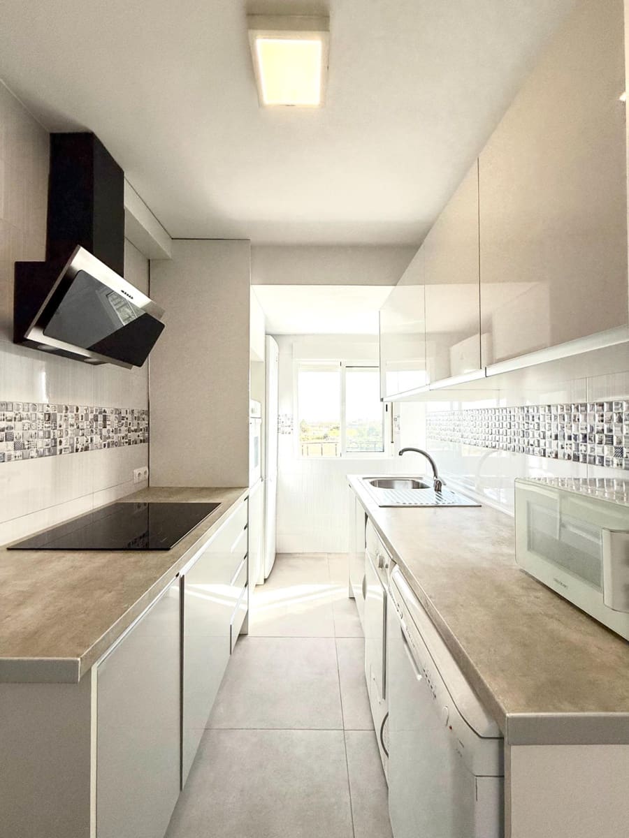 2 bedroom Flat for rent in Burjassot - € 930 (Ref: 9942753)