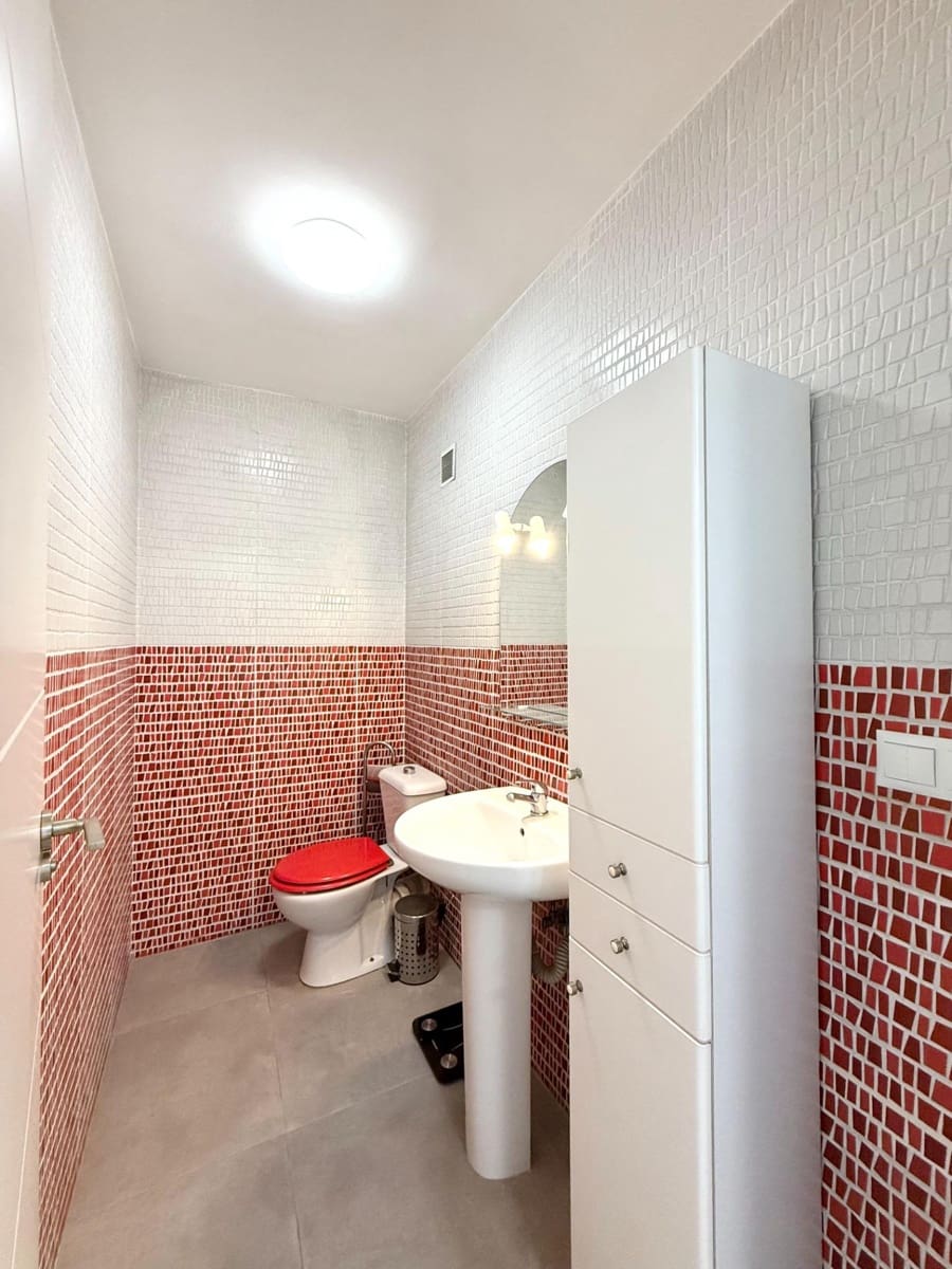 2 bedroom Flat for rent in Burjassot - € 930 (Ref: 9942753)