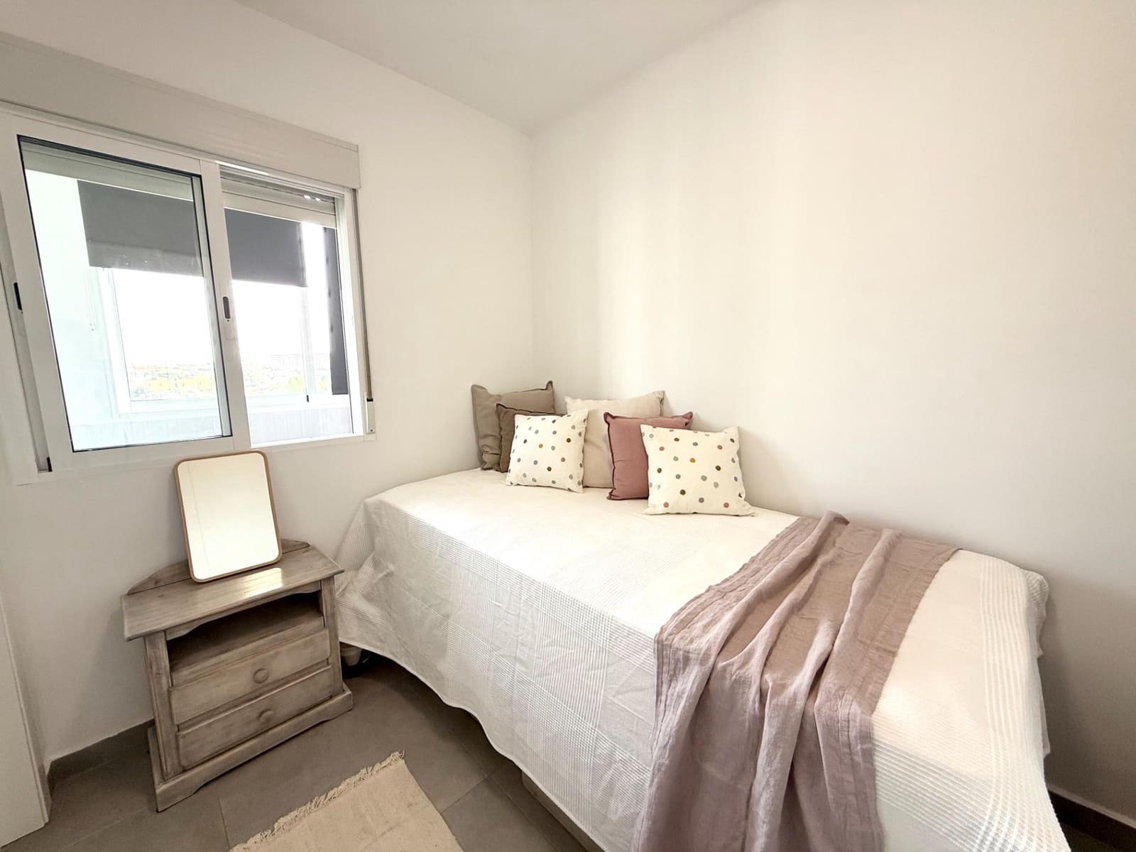 2 bedroom Flat for rent in Burjassot - € 930 (Ref: 9942753)