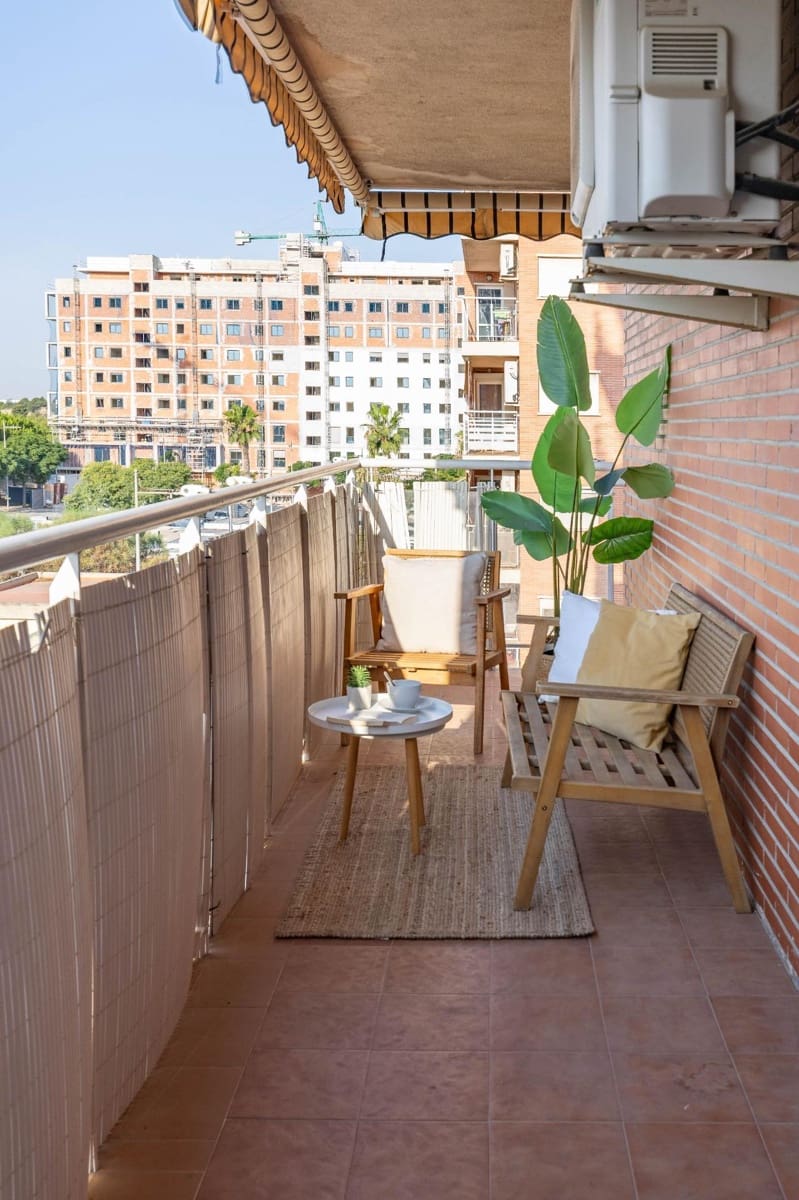 3 soverom Leilighet til salgs i Paterna med svømmebasseng garasje - € 285 000 (Ref: 9954497)
