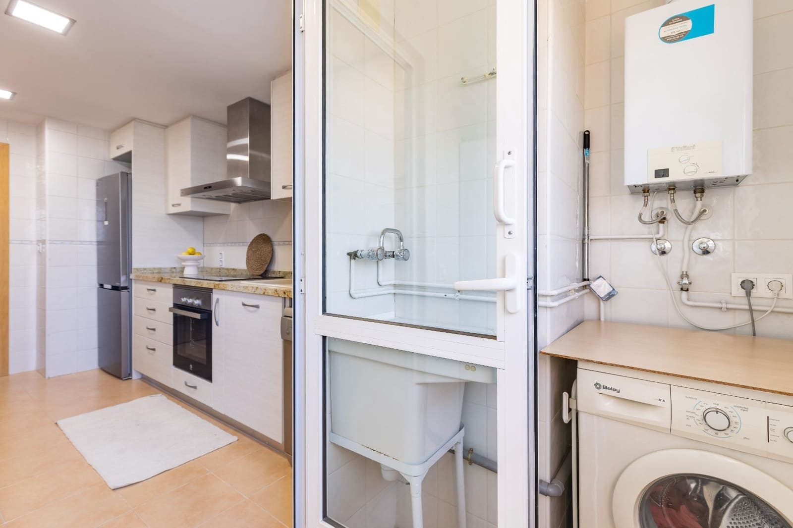3 soverom Leilighet til salgs i Paterna med svømmebasseng garasje - € 285 000 (Ref: 9954497)