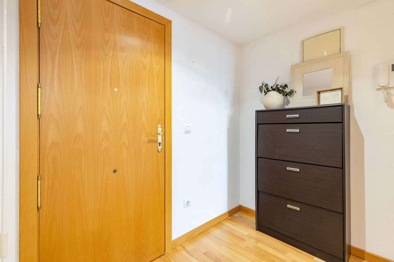 3 soverom Leilighet til salgs i Paterna med svømmebasseng garasje - € 285 000 (Ref: 9954497)