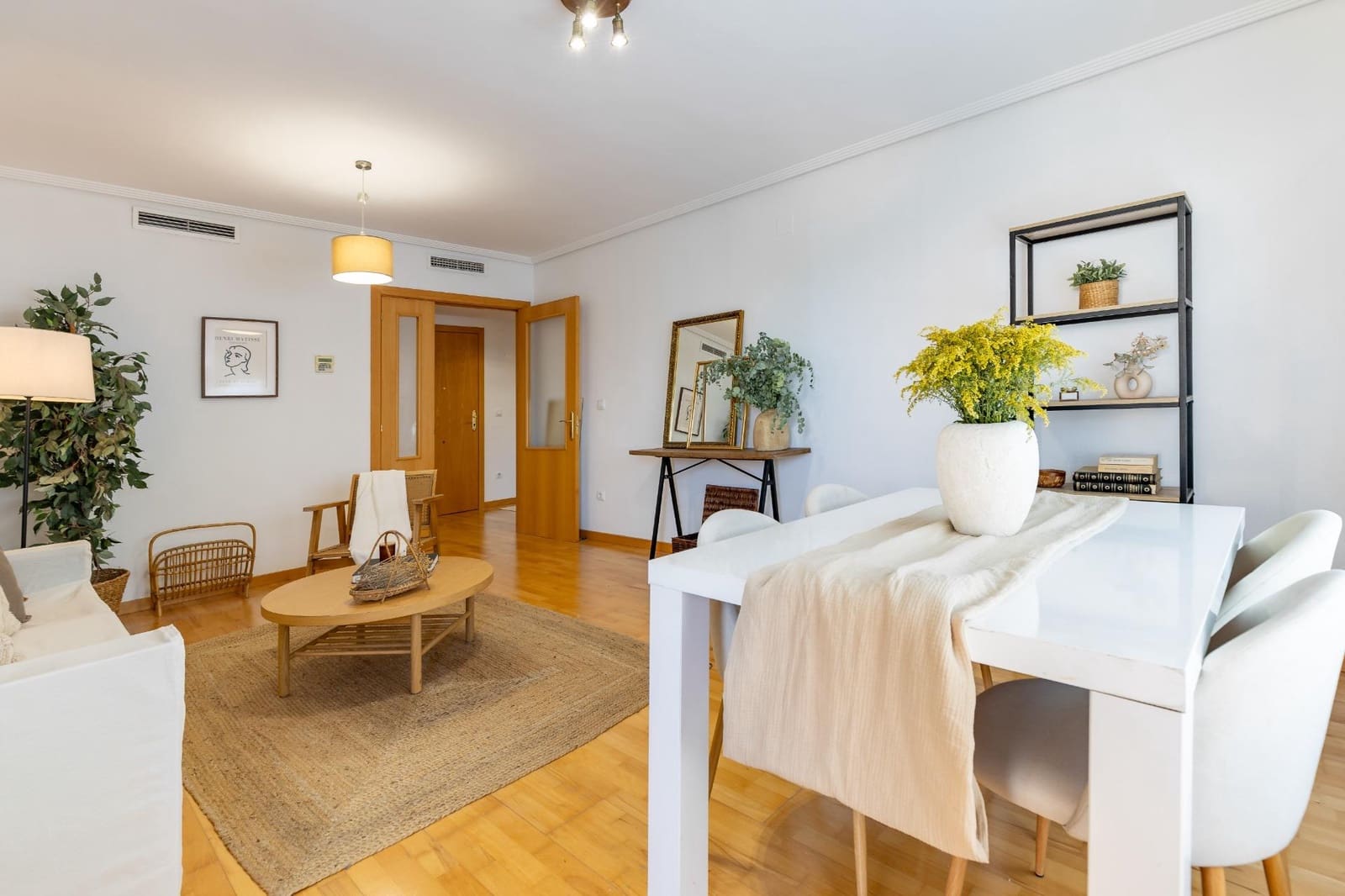 3 soverom Leilighet til salgs i Paterna med svømmebasseng garasje - € 285 000 (Ref: 9954497)