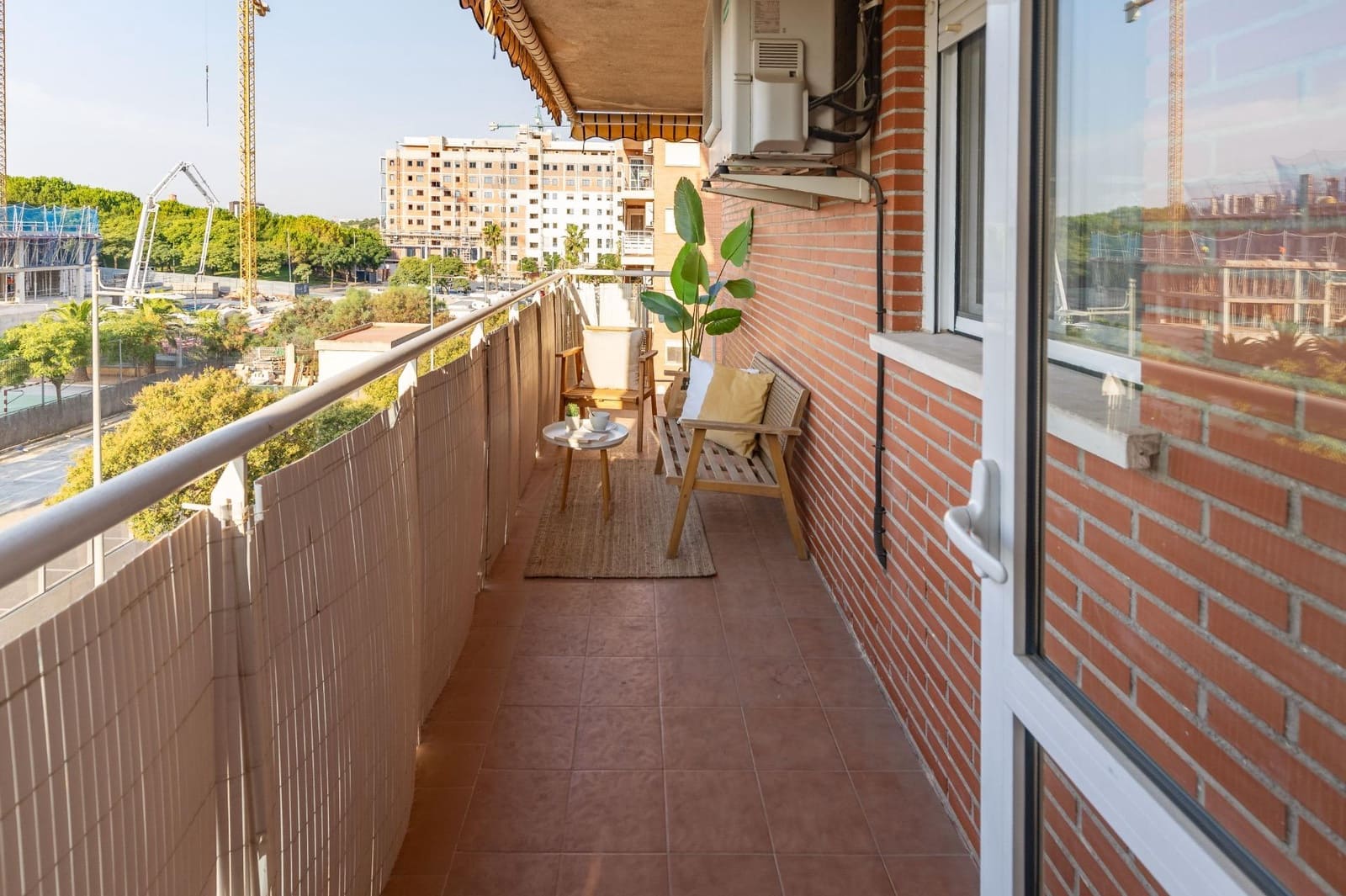 3 soverom Leilighet til salgs i Paterna med svømmebasseng garasje - € 285 000 (Ref: 9954497)