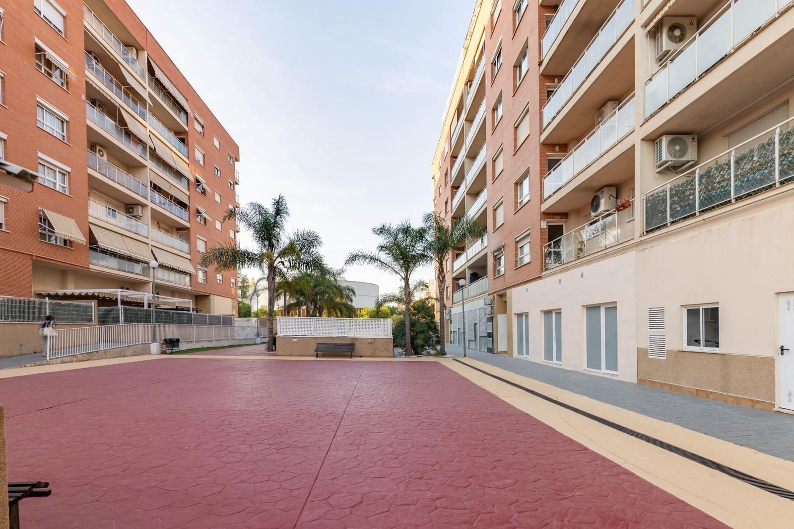 3 soverom Leilighet til salgs i Paterna med svømmebasseng garasje - € 285 000 (Ref: 9954497)