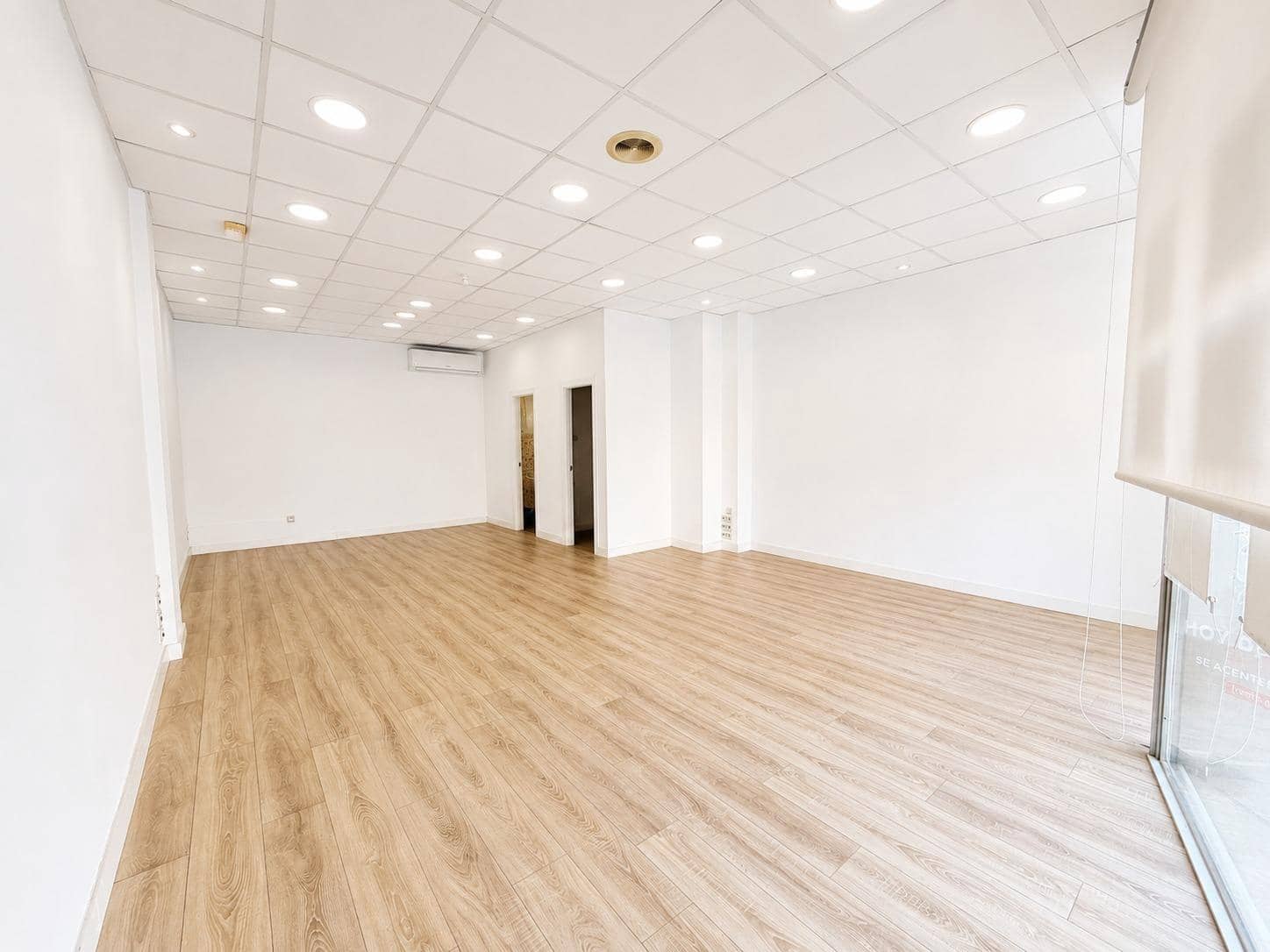 Office for rent in Paterna - € 700 (Ref: 9954500)