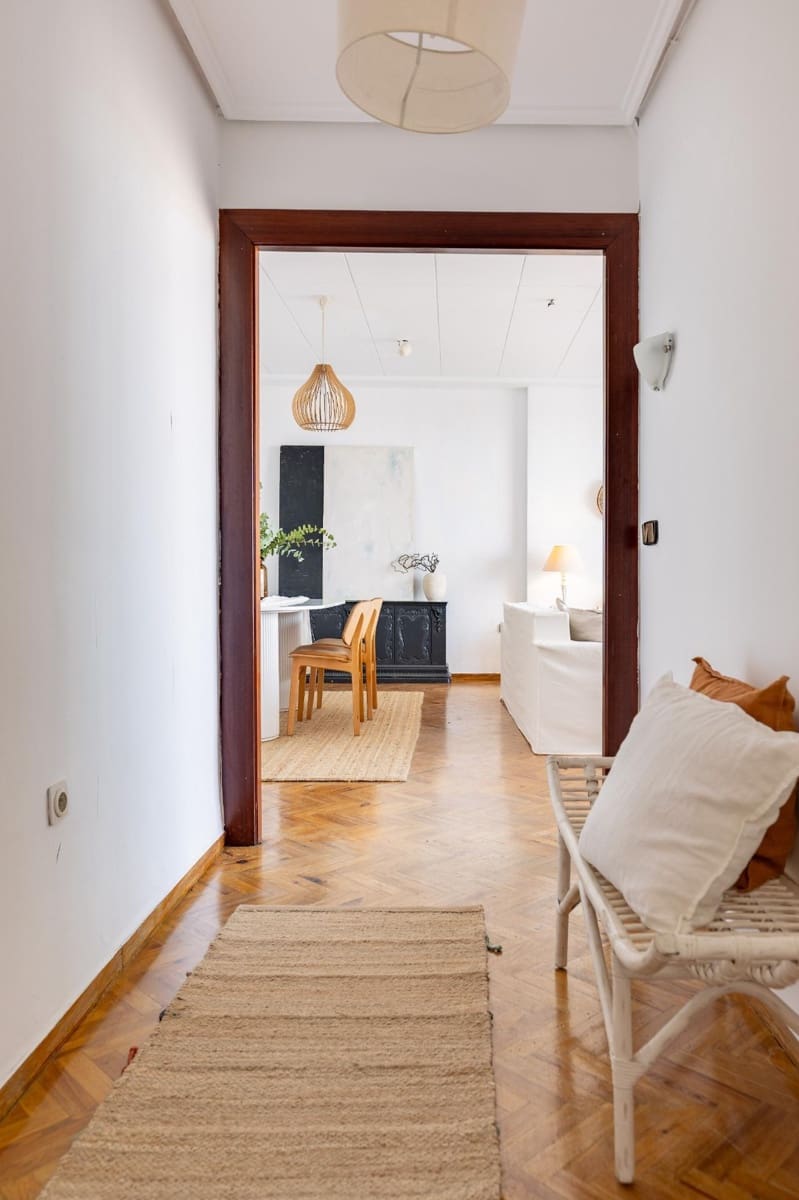 5 soveværelse Lejlighed til salg i Valencia by med garage - € 620.000 (Ref: 9966812)