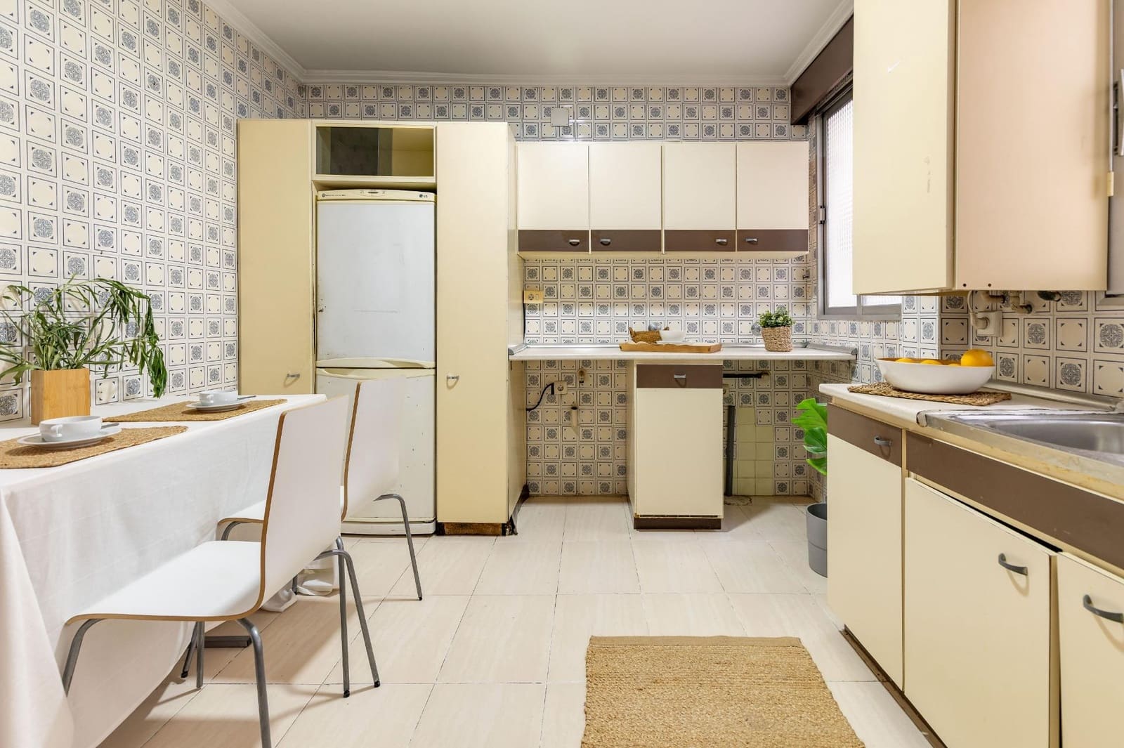 5 soveværelse Lejlighed til salg i Valencia by med garage - € 620.000 (Ref: 9966812)