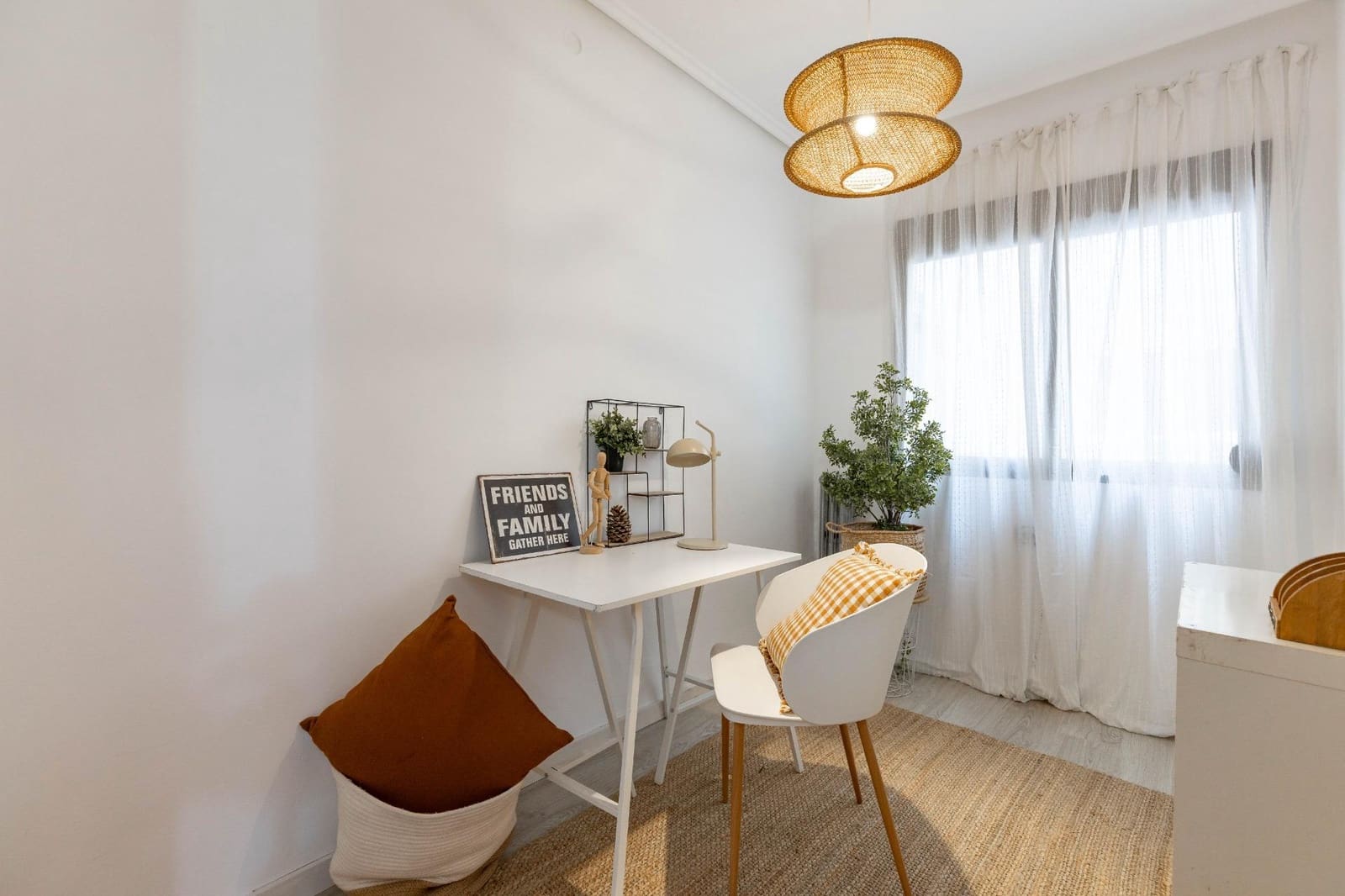 5 soveværelse Lejlighed til salg i Valencia by med garage - € 620.000 (Ref: 9966812)