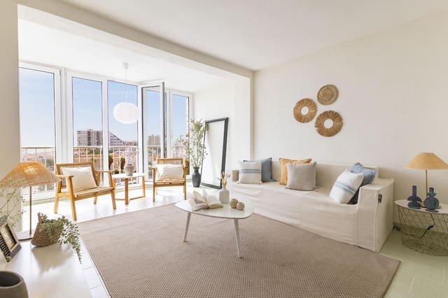 Apartamento de 4 habitaciones en València ciudad en venta con piscina garaje - 330.000 € (Ref: 9979097)