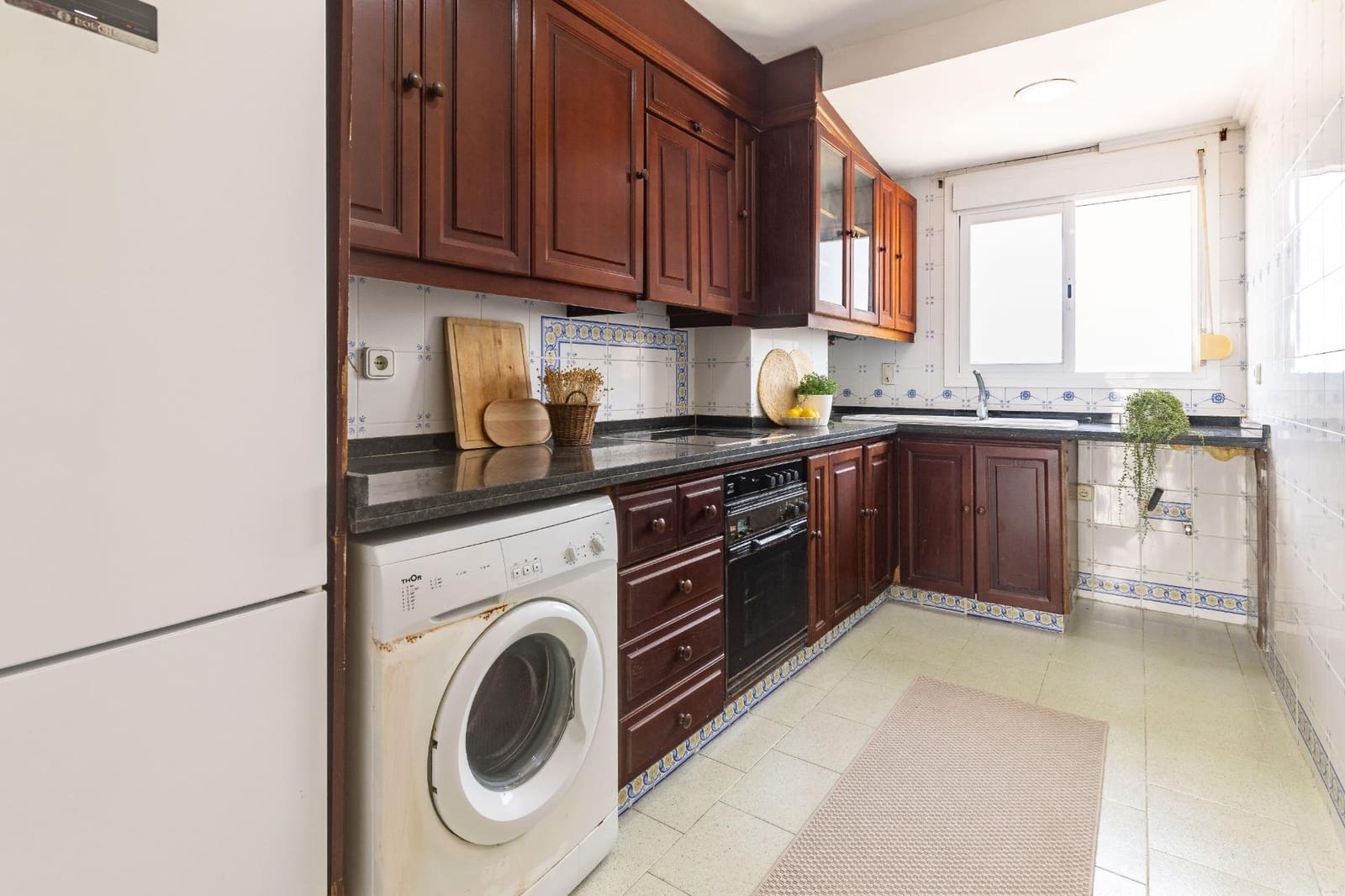 Apartamento de 4 habitaciones en València ciudad en venta con piscina garaje - 330.000 € (Ref: 9979097)