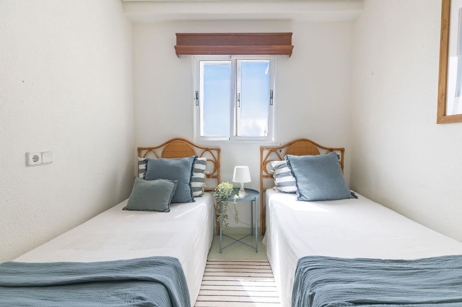 Apartamento de 4 habitaciones en València ciudad en venta con piscina garaje - 330.000 € (Ref: 9979097)