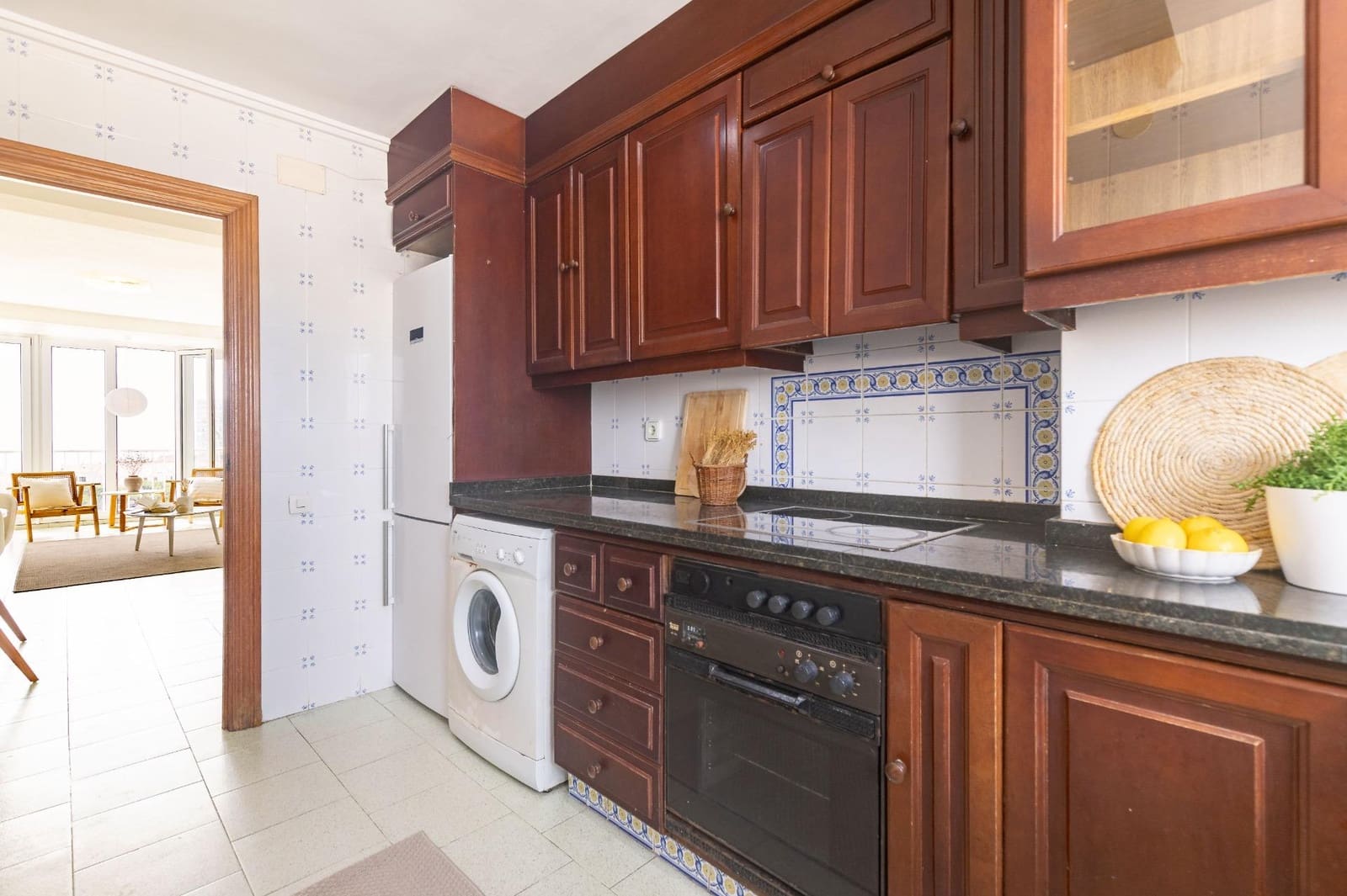 Apartamento de 4 habitaciones en València ciudad en venta con piscina garaje - 330.000 € (Ref: 9979097)
