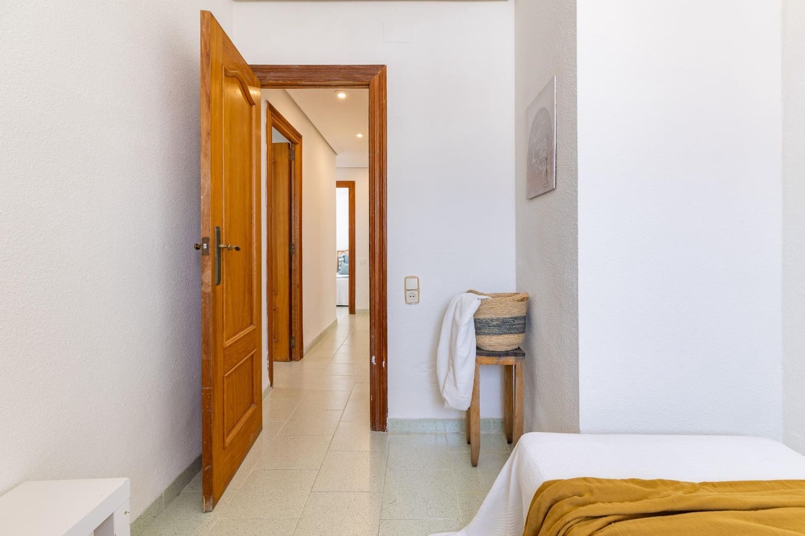 Apartamento de 4 habitaciones en València ciudad en venta con piscina garaje - 330.000 € (Ref: 9979097)
