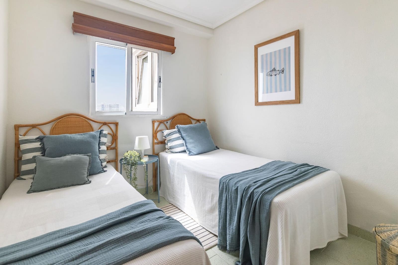 Apartamento de 4 habitaciones en València ciudad en venta con piscina garaje - 330.000 € (Ref: 9979097)