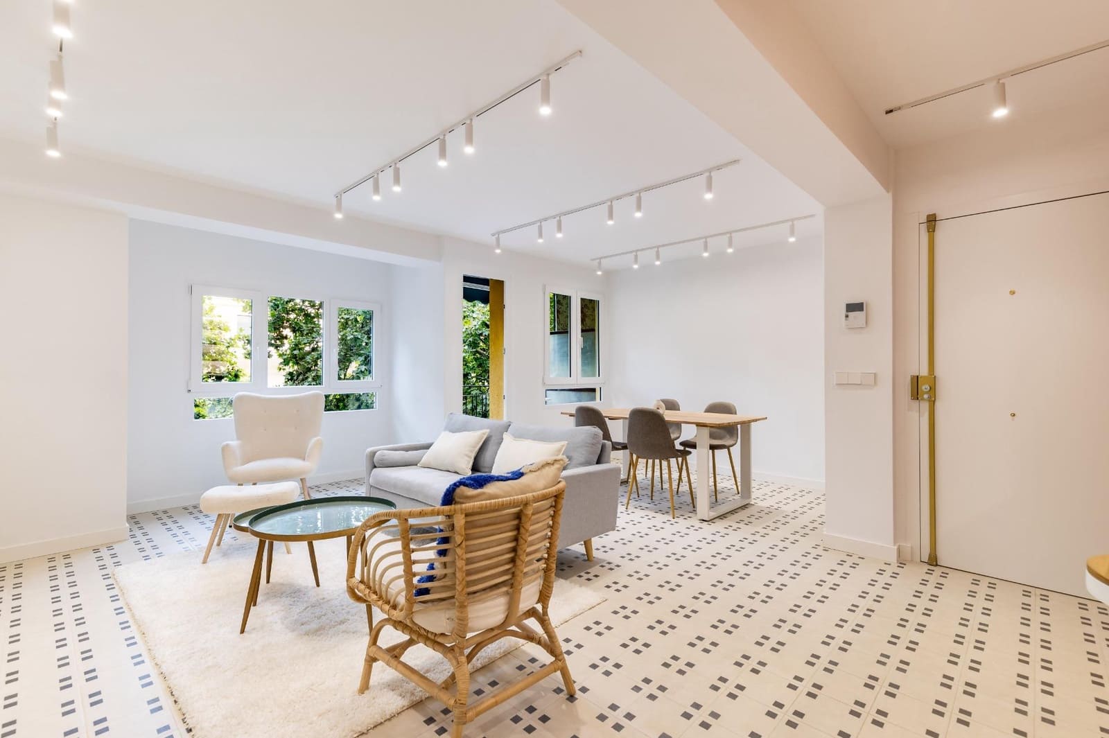 3 bedroom Flat for sale in Valencia city - € 625,000 (Ref: 9979098)
