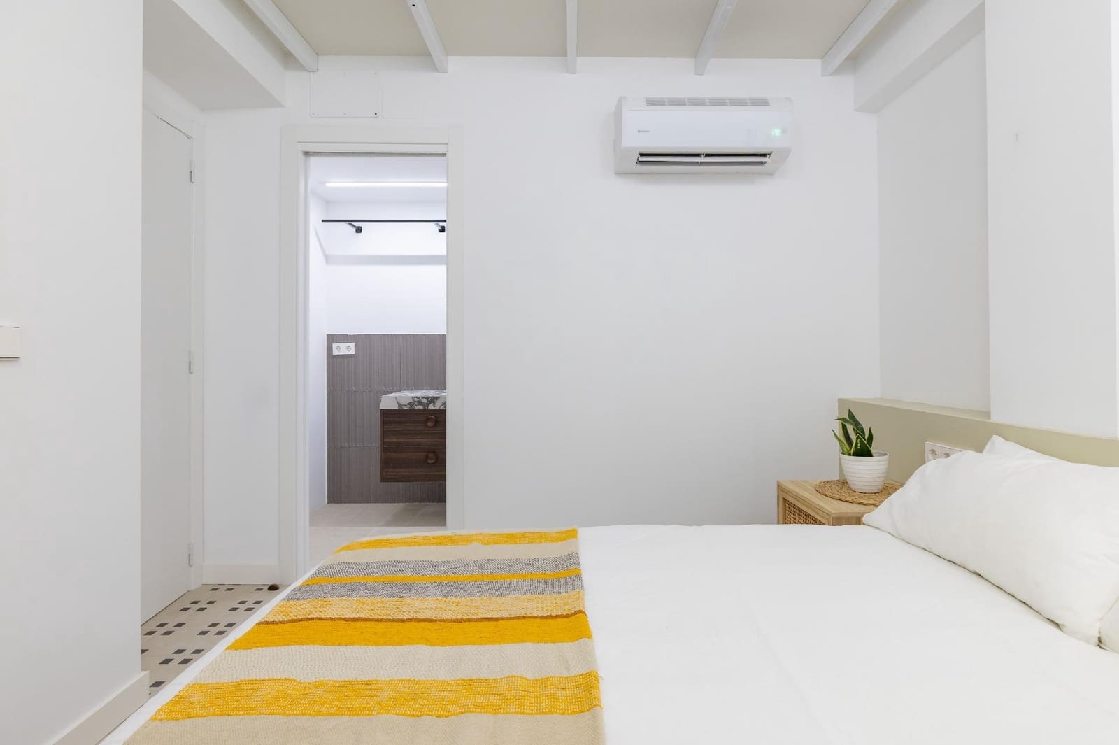3 bedroom Flat for sale in Valencia city - € 625,000 (Ref: 9979098)