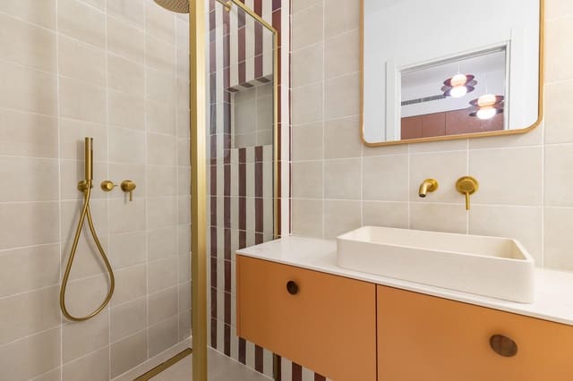 3 slaapkamer Flat te koop in La Petxina, Valencia stad - € 590.000 (Ref: 9979099)