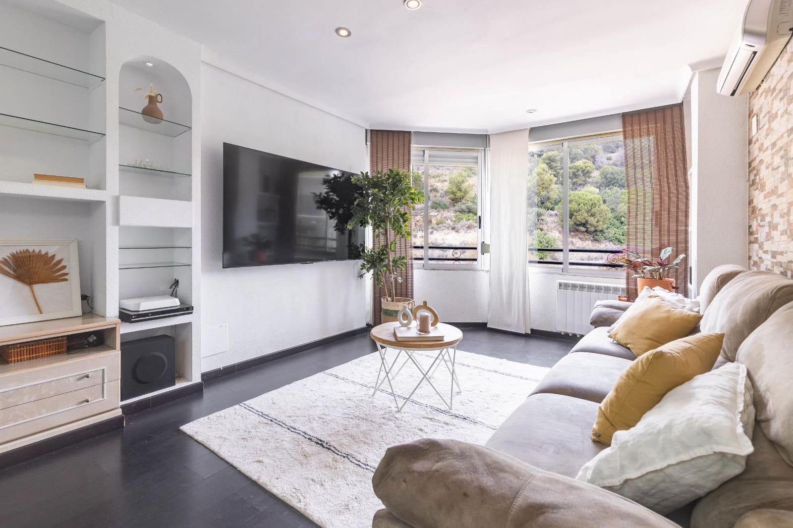 3 bedroom Flat for sale in Benicassim with garage - € 225,000 (Ref: 9979100)