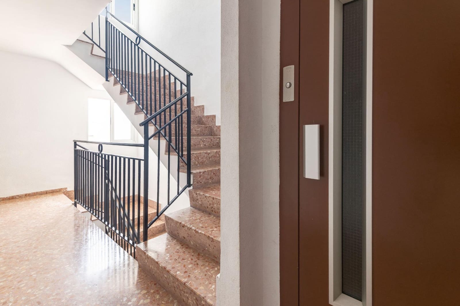3 bedroom Flat for sale in Benicassim with garage - € 225,000 (Ref: 9979100)
