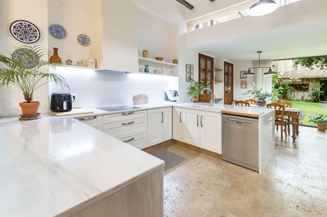 Chalet de 10 habitaciones en Xàtiva en venta - 2.200.000 € (Ref: 9979102)