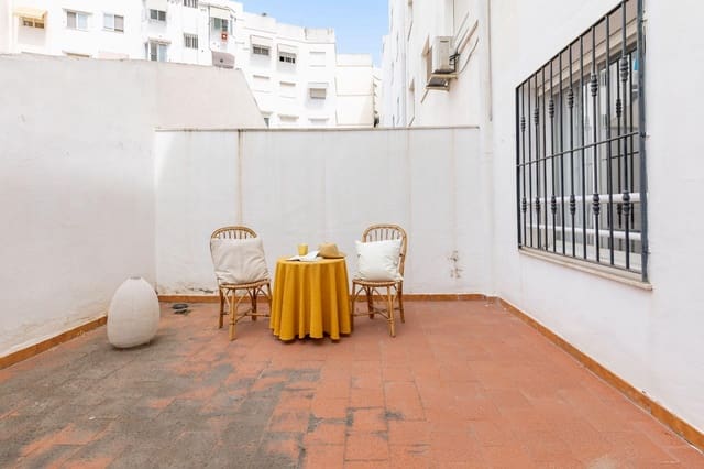 5 soveværelse Lejlighed til salg i Gandia - € 335.000 (Ref: 9979103)