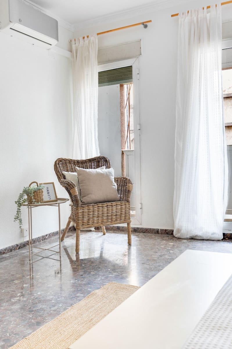 5 bedroom Flat for sale in Gandia - € 335,000 (Ref: 9979103)