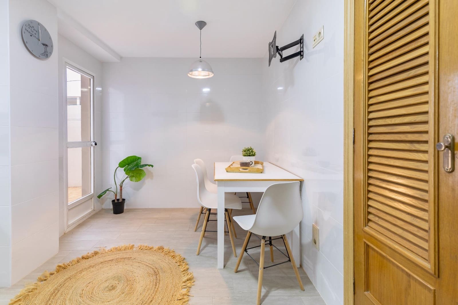 5 bedroom Flat for sale in Gandia - € 335,000 (Ref: 9979103)