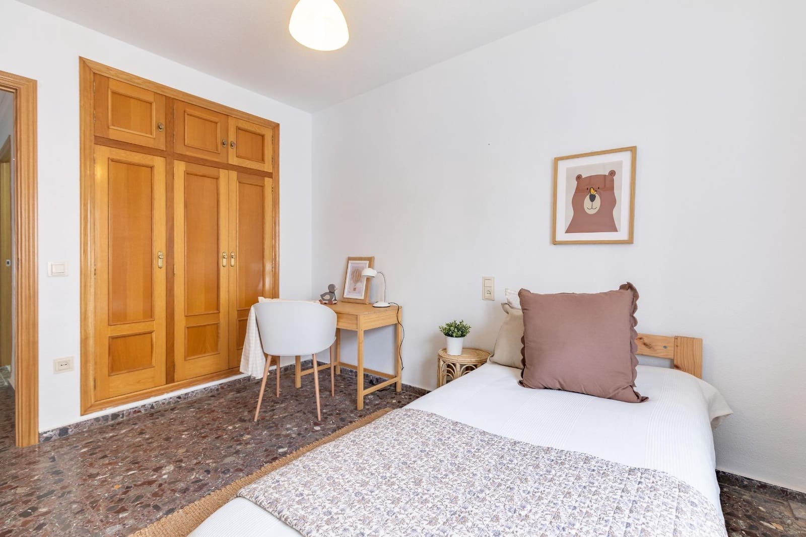 5 bedroom Flat for sale in Gandia - € 335,000 (Ref: 9979103)