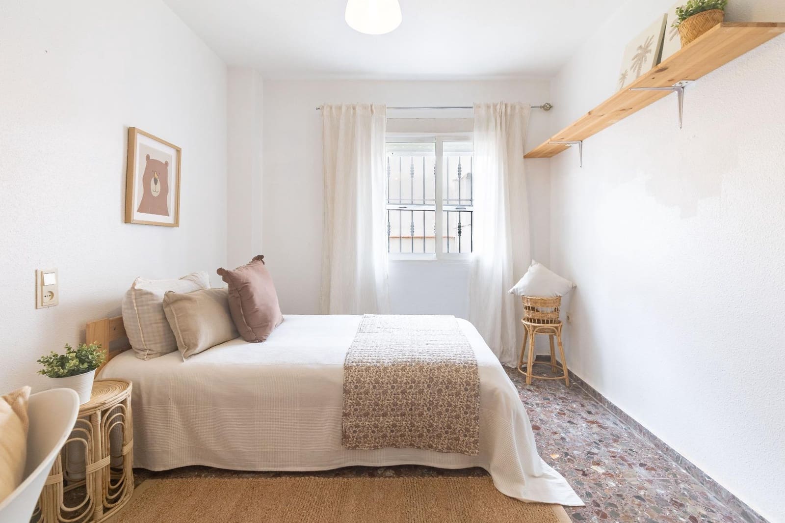5 bedroom Flat for sale in Gandia - € 335,000 (Ref: 9979103)