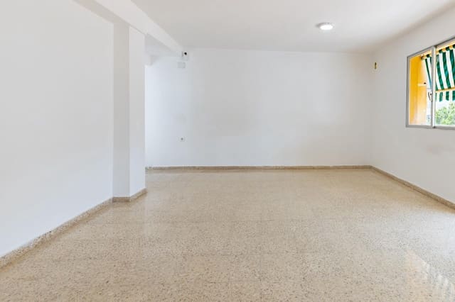 Piso de 4 habitaciones en Náquera en venta - 140.000 € (Ref: 9979104)