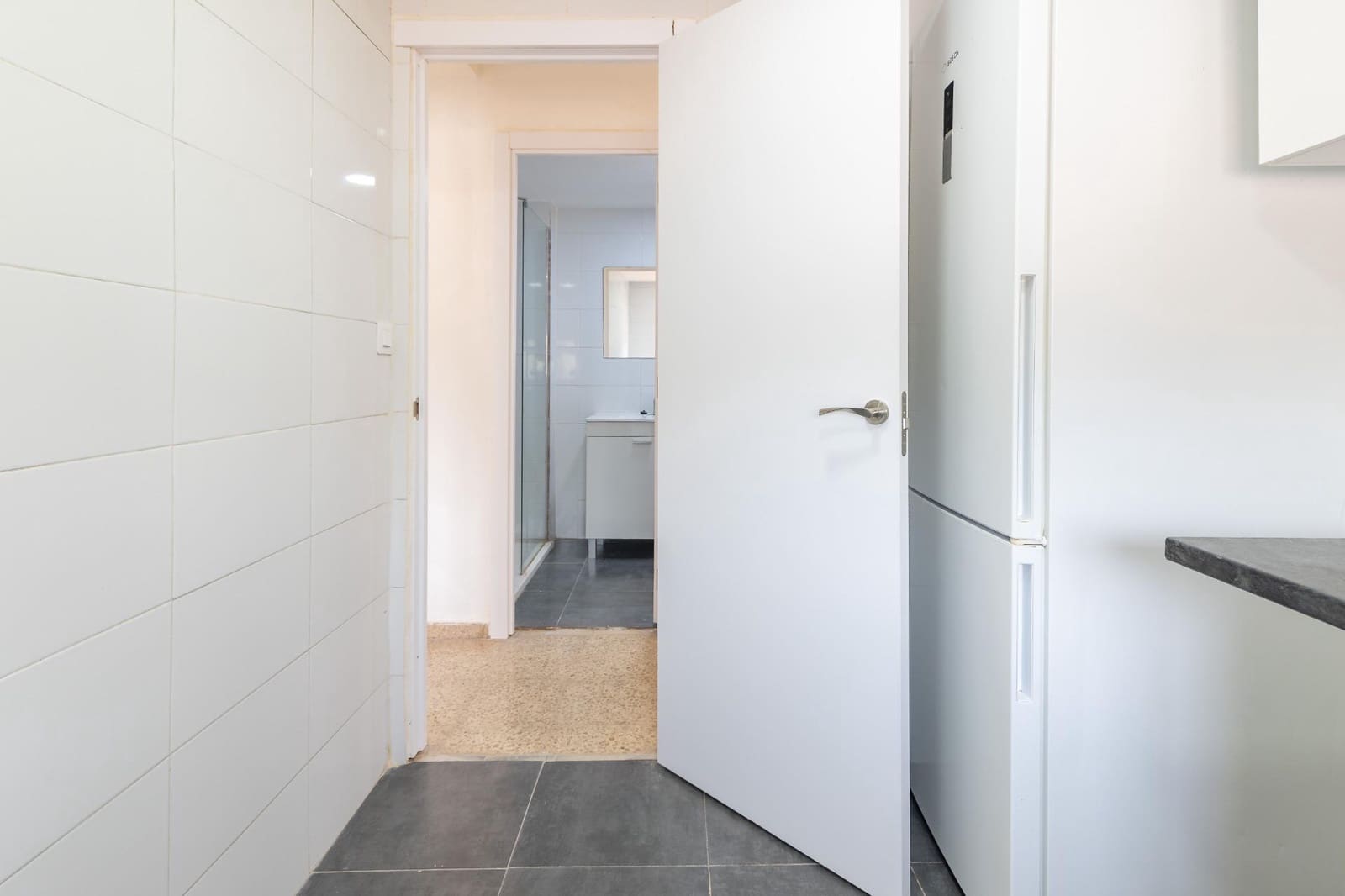 Piso de 4 habitaciones en Náquera en venta - 140.000 € (Ref: 9979104)
