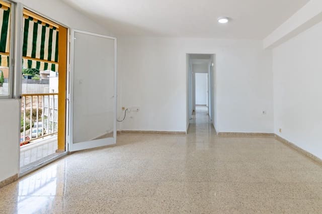 Piso de 4 habitaciones en Náquera en venta - 140.000 € (Ref: 9979104)