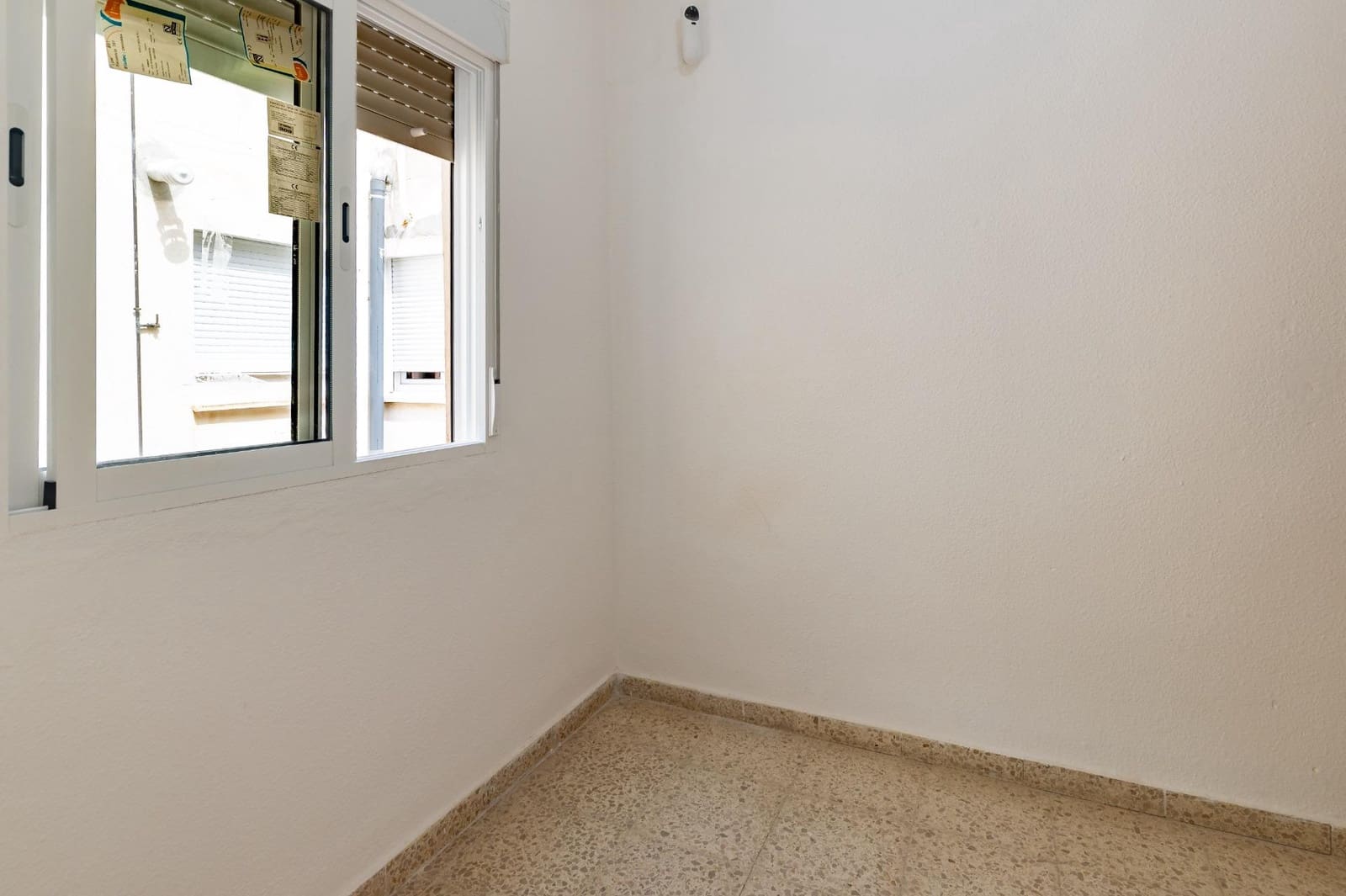 Piso de 4 habitaciones en Náquera en venta - 140.000 € (Ref: 9979104)