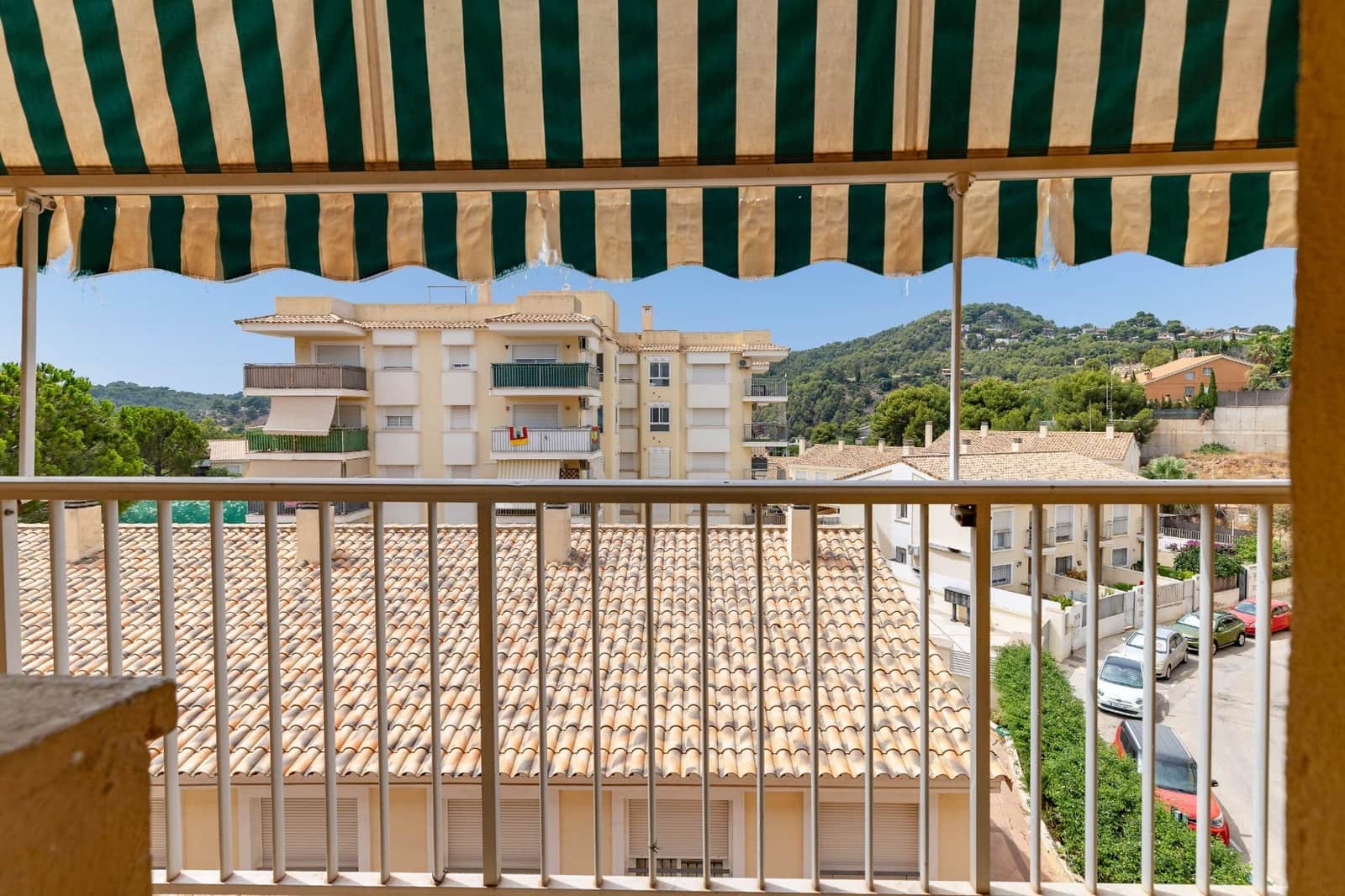 Piso de 4 habitaciones en Náquera en venta - 140.000 € (Ref: 9979104)