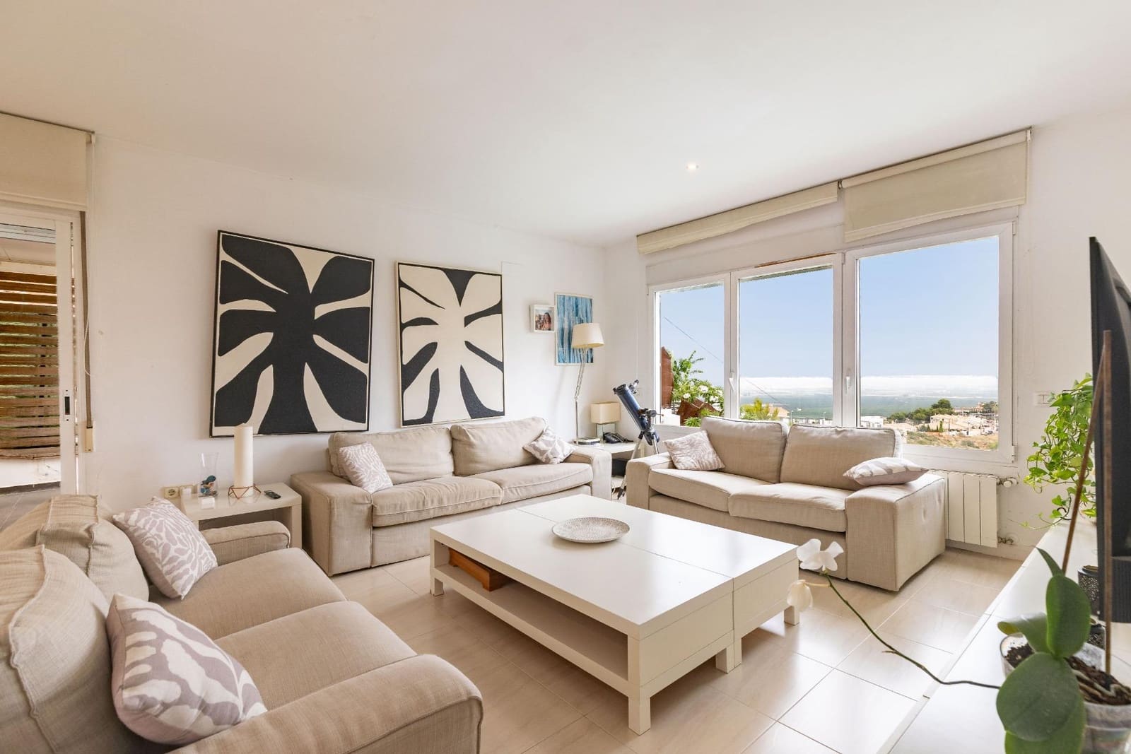 5 Zimmer Villa zu verkaufen in Chiva mit Pool - 430.000 € (Ref: 9979948)