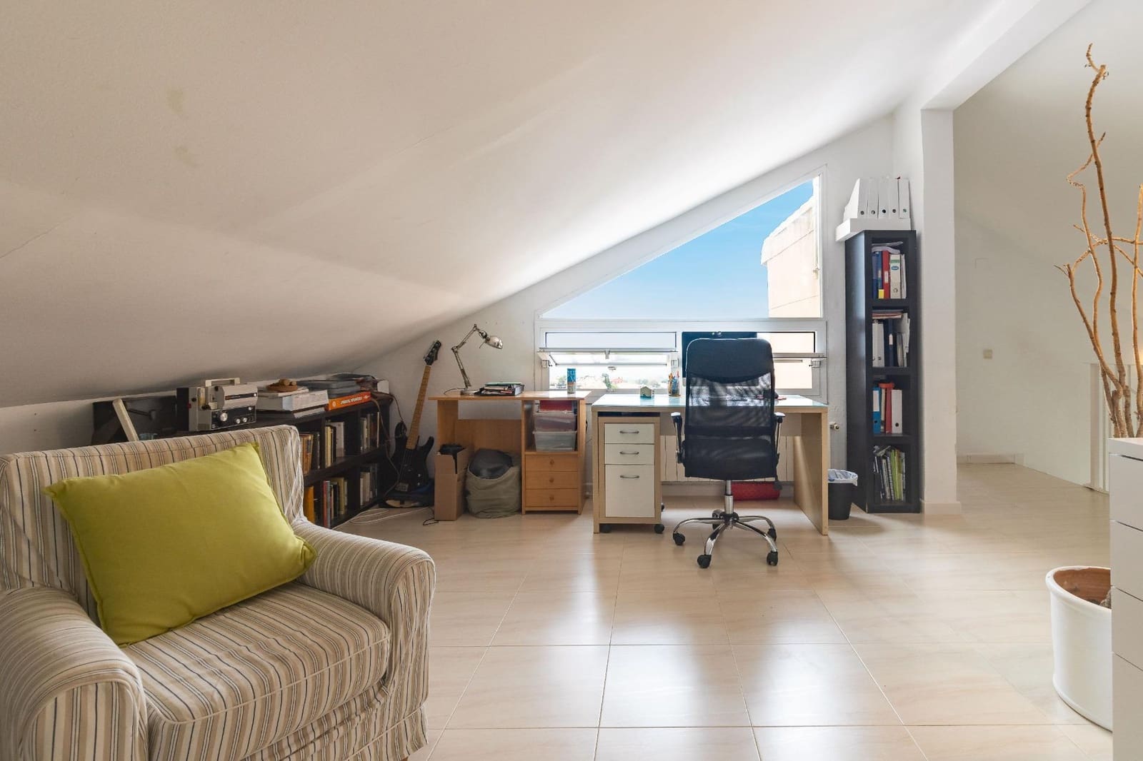 5 Zimmer Villa zu verkaufen in Chiva mit Pool - 430.000 € (Ref: 9979948)