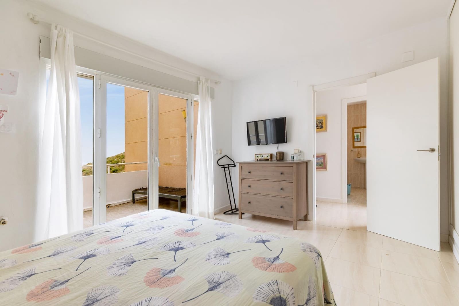 5 Zimmer Villa zu verkaufen in Chiva mit Pool - 430.000 € (Ref: 9979948)