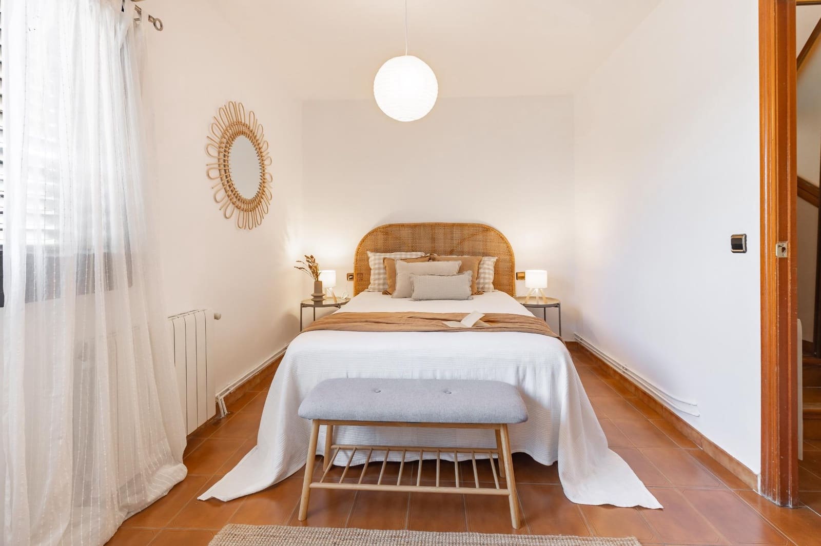 6 slaapkamer Rijtjeshuis te koop in Paterna met zwembad garage - € 455.000 (Ref: 9994446)
