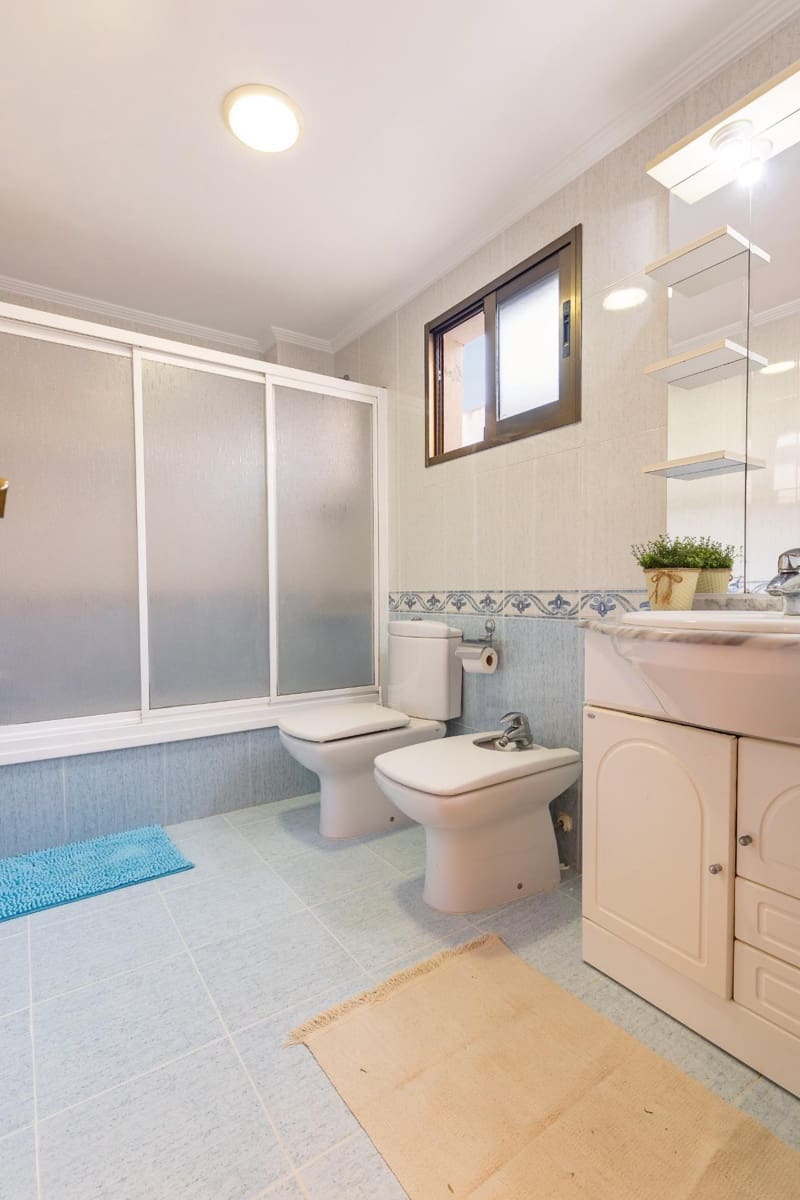 3 bedroom Penthouse for sale in Tavernes de la Valldigna with pool garage - € 280,000 (Ref: 9994448)