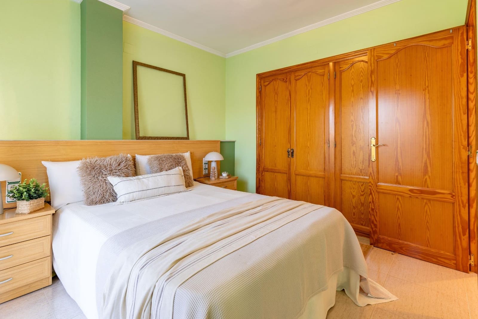 3 bedroom Penthouse for sale in Tavernes de la Valldigna with pool garage - € 280,000 (Ref: 9994448)