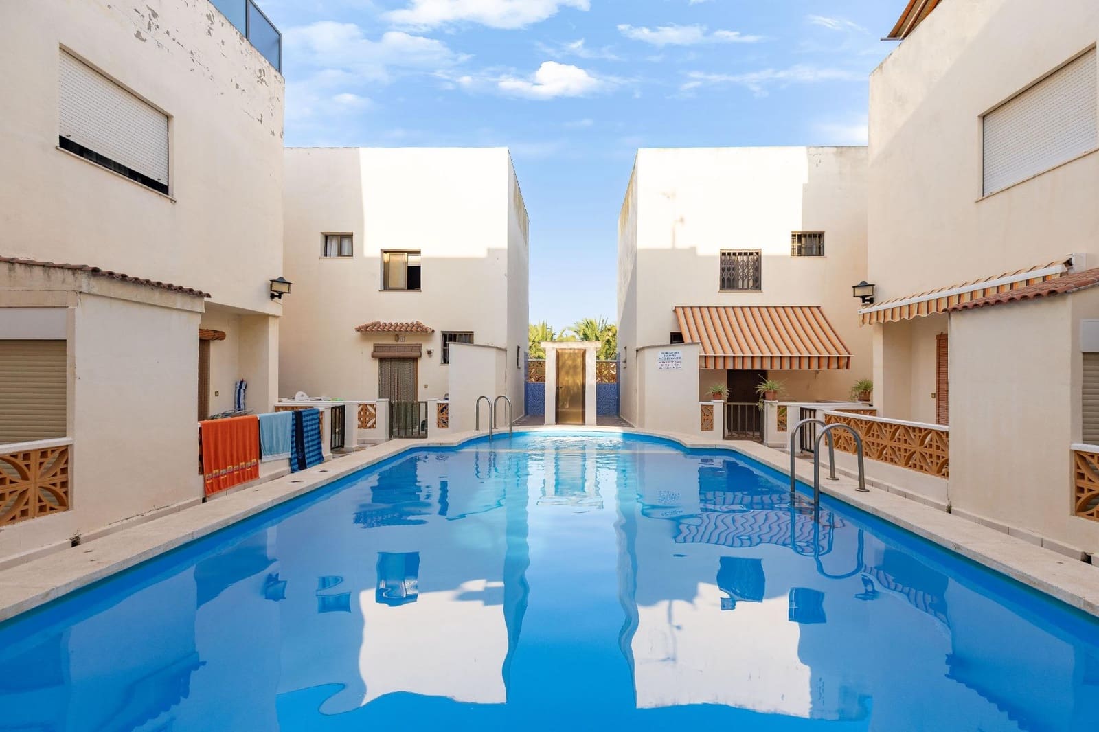 3 bedroom Penthouse for sale in Tavernes de la Valldigna with pool garage - € 280,000 (Ref: 9994448)