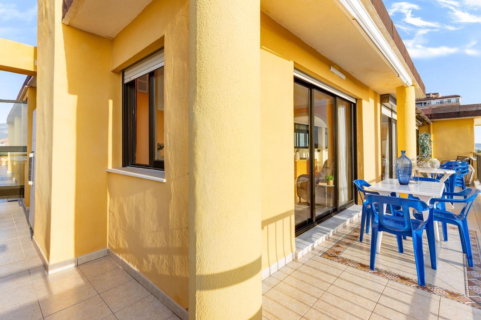 3 bedroom Penthouse for sale in Tavernes de la Valldigna with pool garage - € 280,000 (Ref: 9994448)