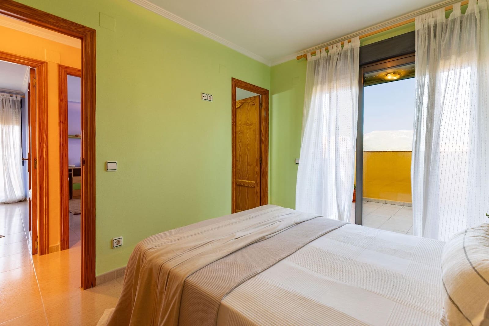 3 bedroom Penthouse for sale in Tavernes de la Valldigna with pool garage - € 280,000 (Ref: 9994448)