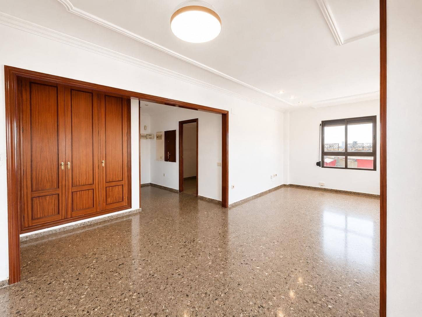 3 soveværelse Lejlighed til leje i Paterna med garage - € 1.200 (Ref: 9994450)