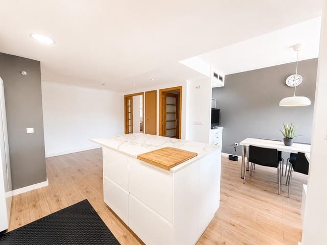 3 bedroom Flat for rent in Valterna, Paterna with pool - € 1,500 (Ref: 9994451)