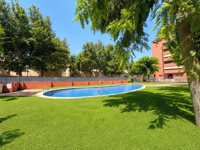 3 bedroom Flat for rent in Valterna, Paterna with pool - € 1,500 (Ref: 9994451)